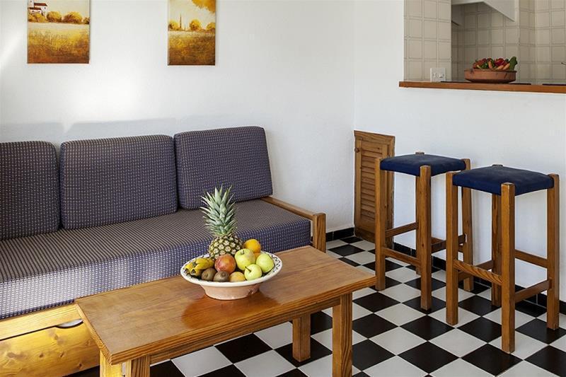 Apartamentos Es Pujols - Emar Hotels Exterior foto